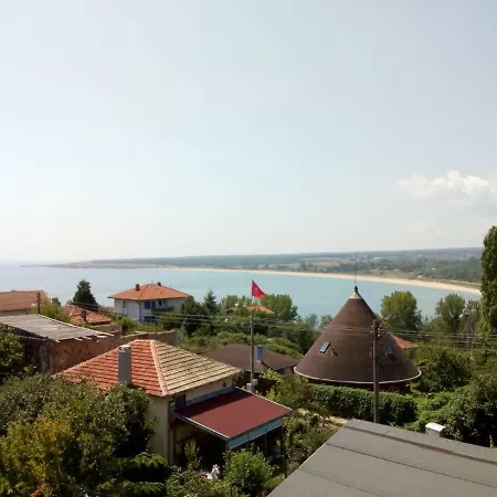 семейство маврови