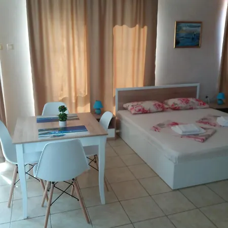 семейство маврови Maison d'hôtes