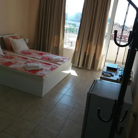 Maison d'hôtes семейство маврови *