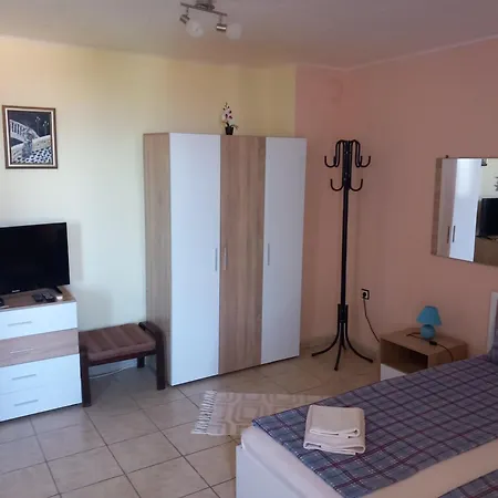 семейство маврови 3*