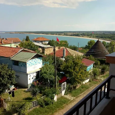Maison d'hôtes семейство маврови *